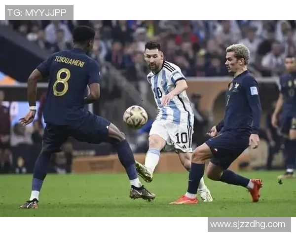 足球场上的艺术之作那些逆天停球球星的精彩瞬间 足球场上的艺术之作那些逆天停球球星的精彩瞬间