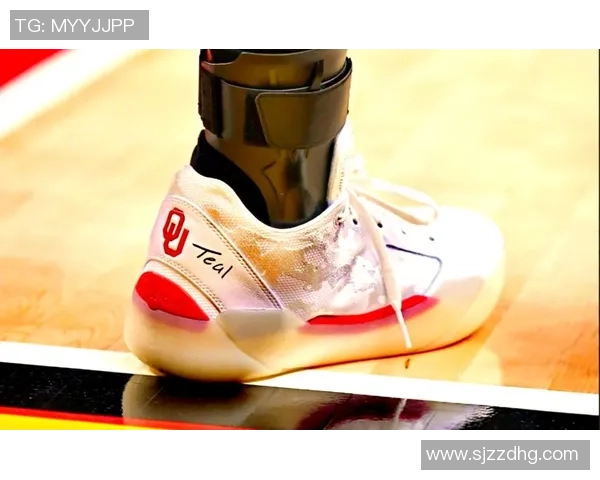 足球巨星送鞋真相揭秘 球场传奇与鞋履背后的故事 足球巨星送鞋真相揭秘 球场传奇与鞋履背后的故事