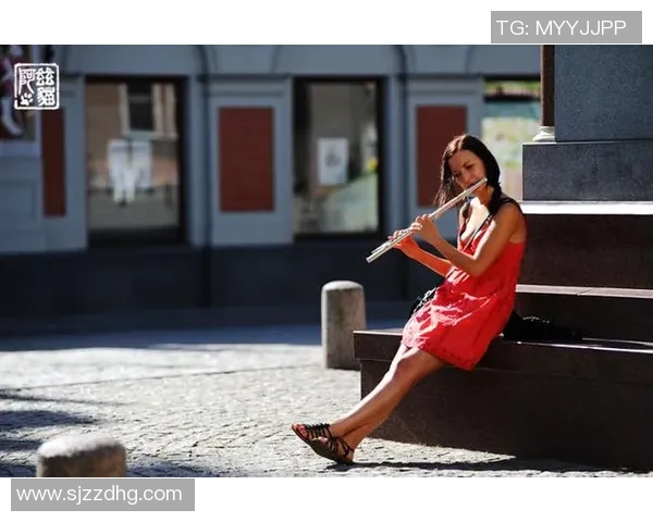 活力四射的女足球明星卡通形象展现超凡技艺与自信风采 活力四射的女足球明星卡通形象展现超凡技艺与自信风采